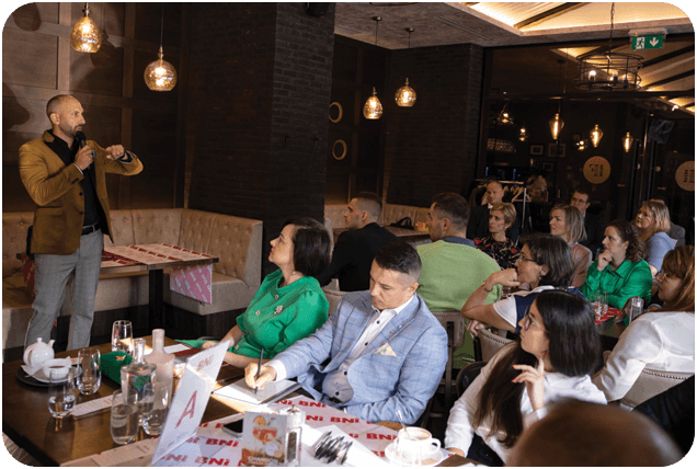 A BNI Member welcomes a visitor